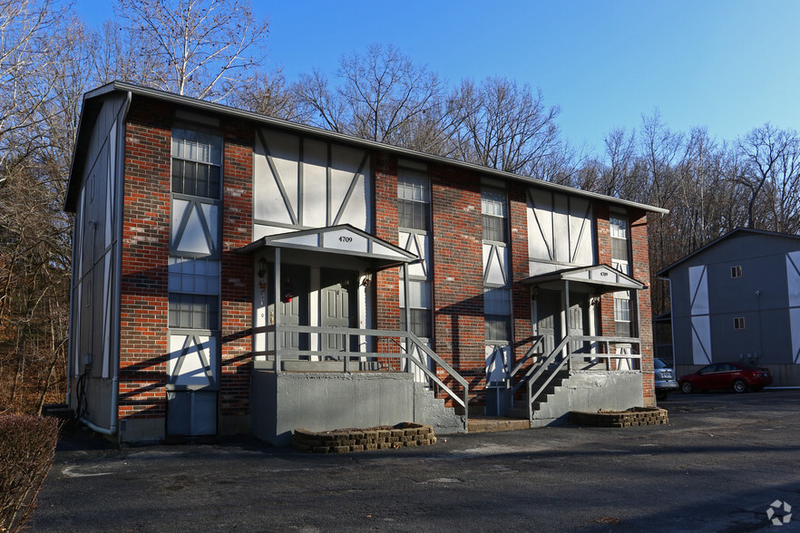 Building - South Pointe Apartments