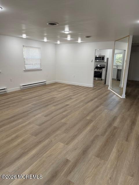 Building Photo - 16A Ivy Ct