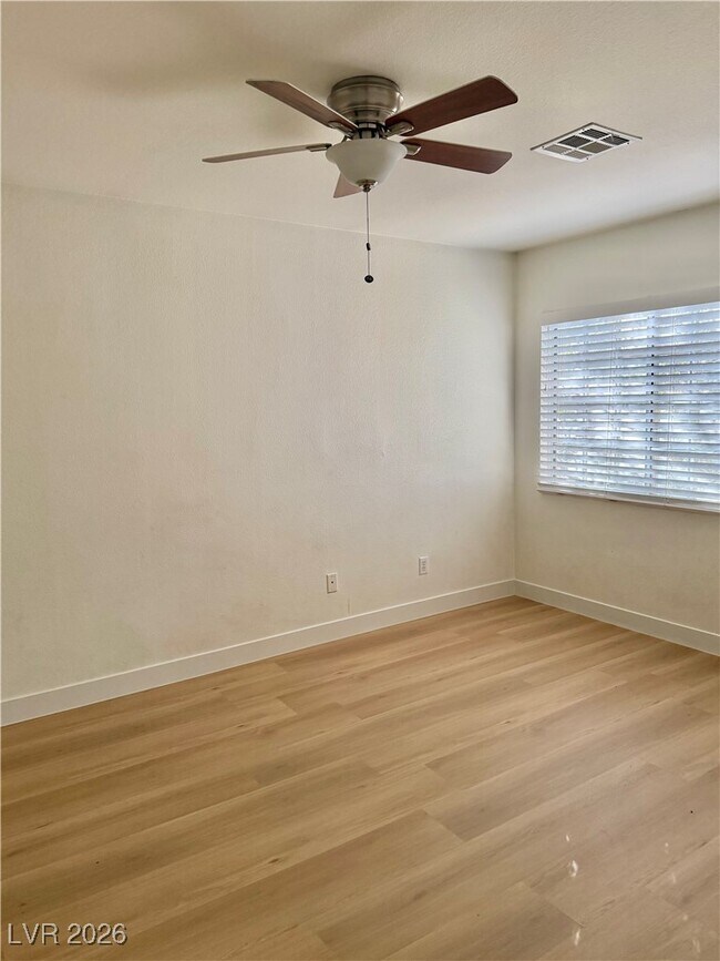 Building Photo - 5844 Aimless St