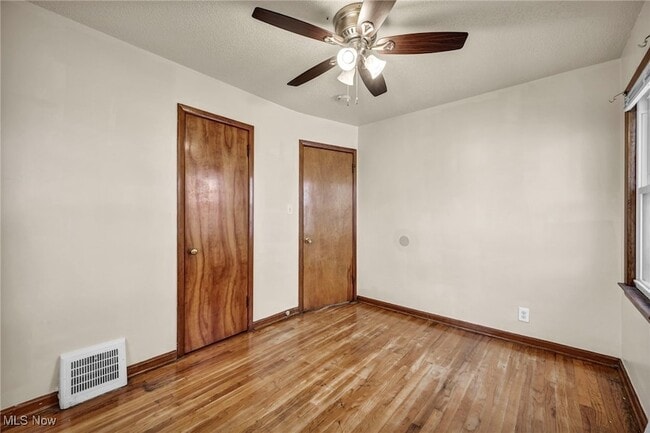 Building Photo - 10213 Dove Ave