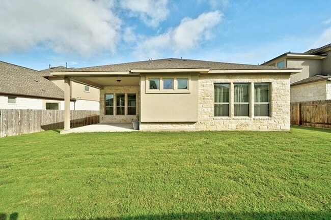 Building Photo - 6725 Denia Dr