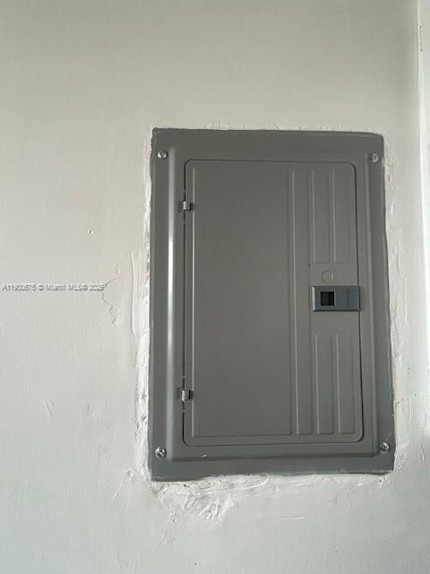 Building Photo - 1865 79th Street Causeway