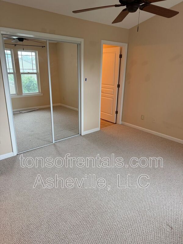 Building Photo - 149 Morningside Ln
