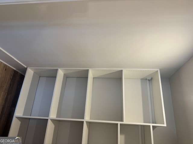 Building Photo - 319 Orchid St