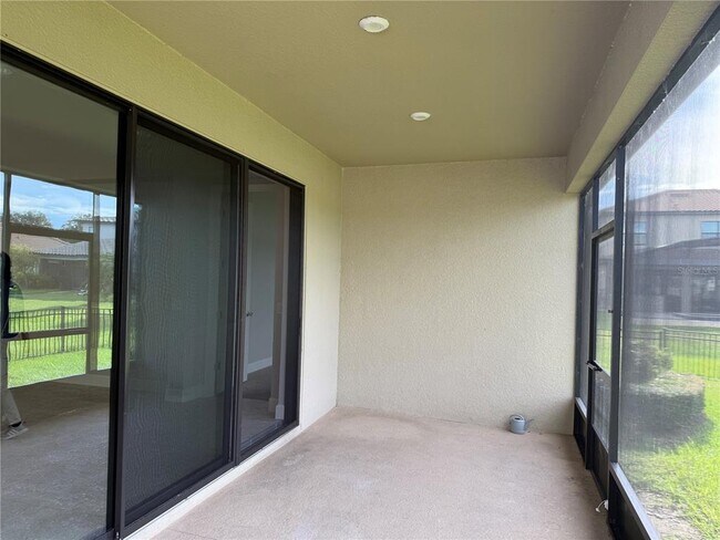 Building Photo - 3964 Carrick Bend Dr