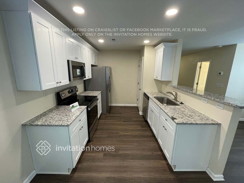 Building Photo - 711 Wilderness Trail Dr