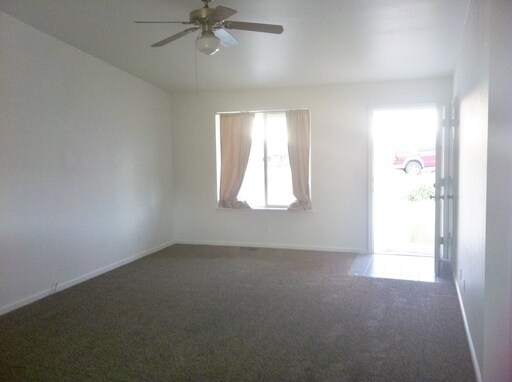 Building Photo - 401 Parkchester Dr