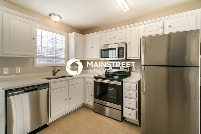 Building Photo - 502 Sommerset Dr
