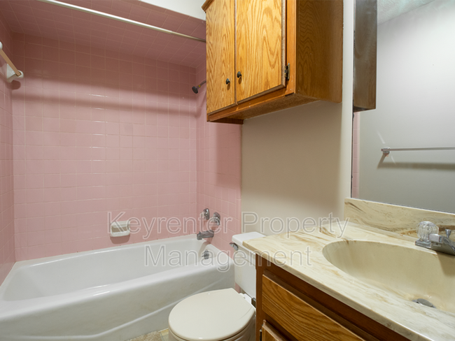 Building Photo - 5009 Kindling Ln