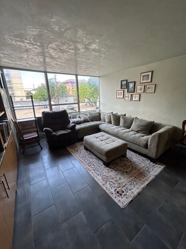 Building Photo - 1800 Lavaca St