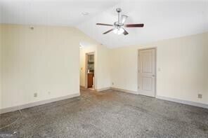 Building Photo - 708 Madison Ln S E