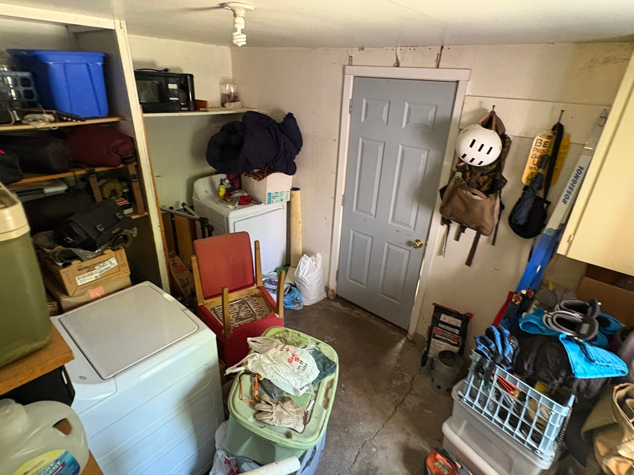 Building Photo - 837 Otto St