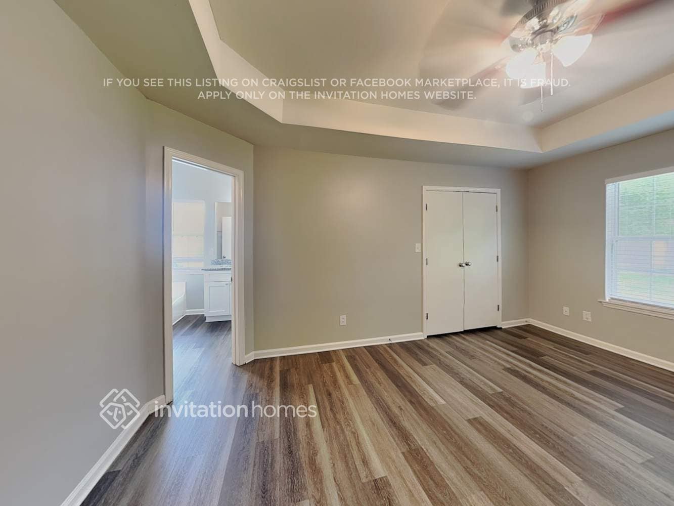 Building Photo - 594 Viking Pl SW