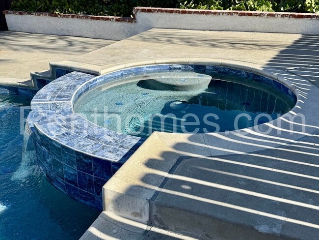 Building Photo - 23835 Cork Oak Cir