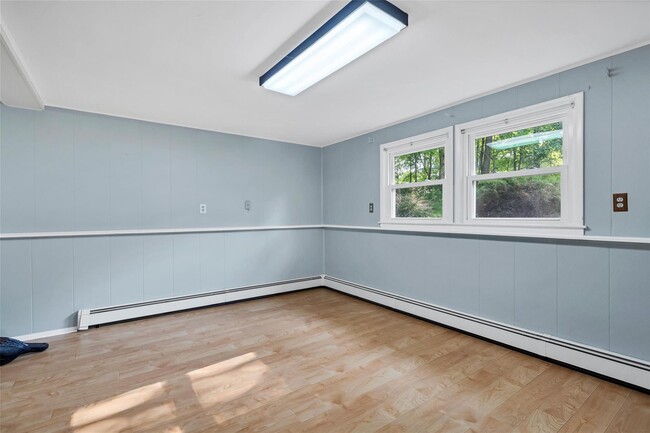 Building Photo - 128 Cedar Cliff Rd