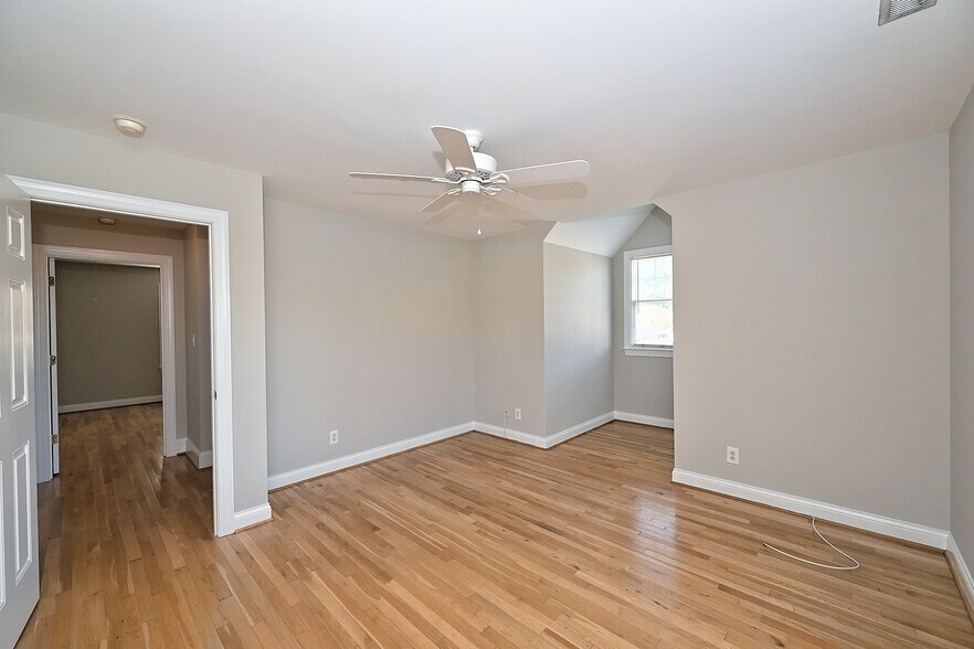 Building Photo - 1601 Wilmore Dr