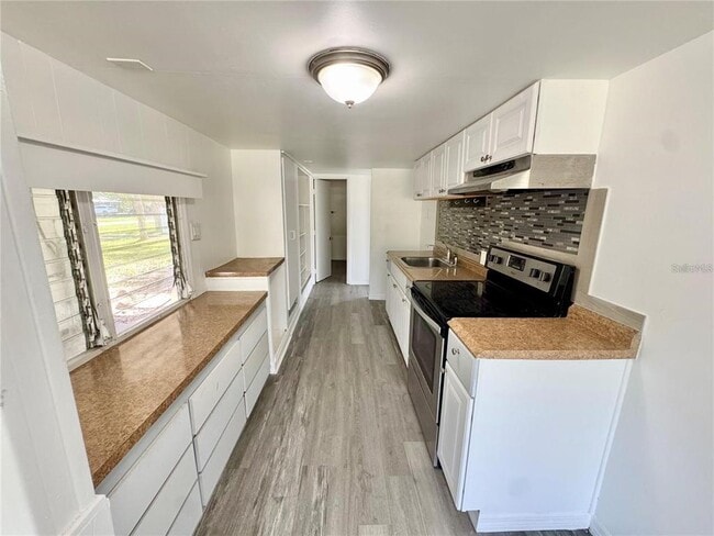 Building Photo - 162 Sapodilla St