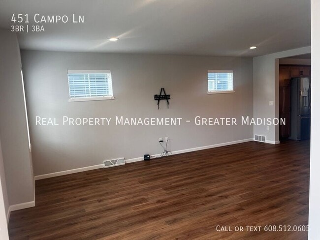 Building Photo - 451 Campo Ln