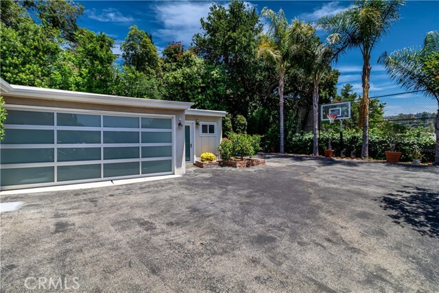 Building Photo - 3546 Berry Dr