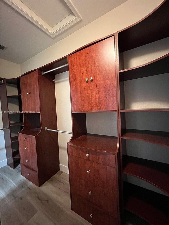 Building Photo - 1210 Leeward Way