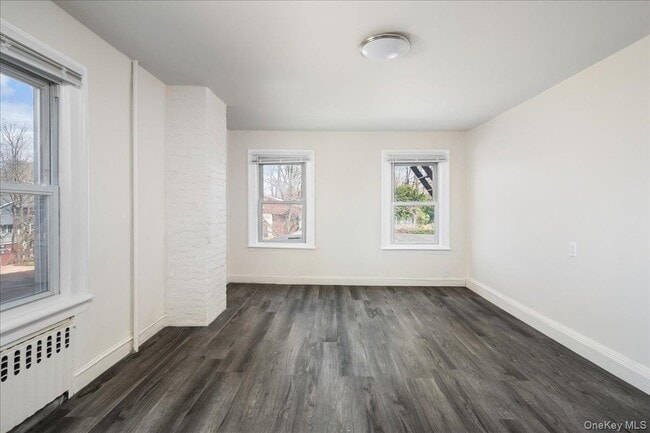 Building Photo - 319 Union Ave