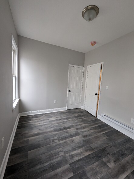 Building Photo - 59 N 15th St