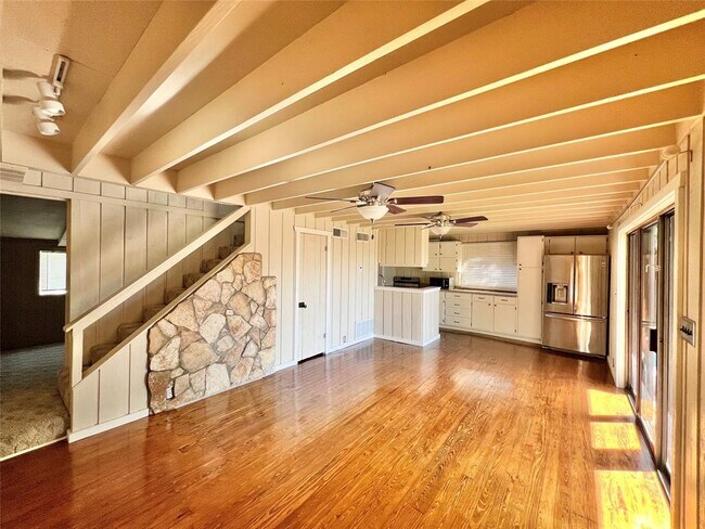 Building Photo - 128 Topspin Cir