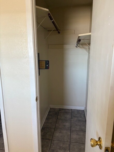 Building Photo - 101 N 3rd St