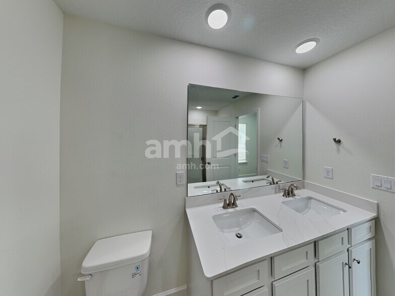 Building Photo - 2688 Noah Pines Pl