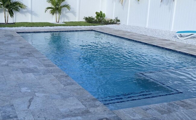 Building Photo - 232 Dixie Blvd