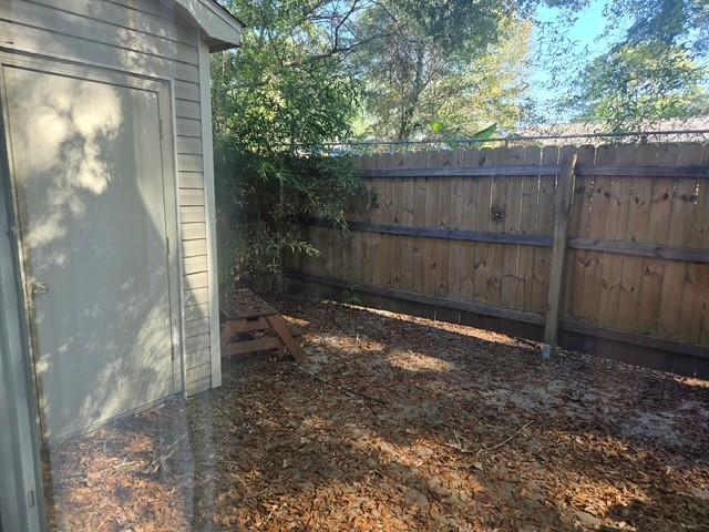 Building Photo - 6701 Dickens Ferry Rd