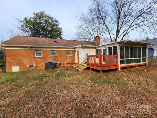 Building Photo - 6618 Hartsell Pl