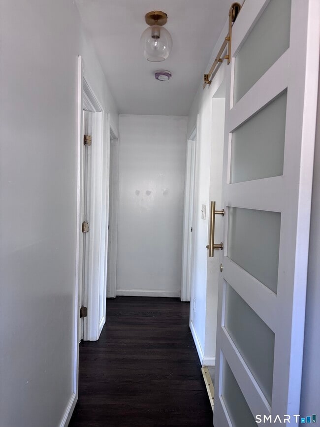 Building Photo - 94 Prospect Ave