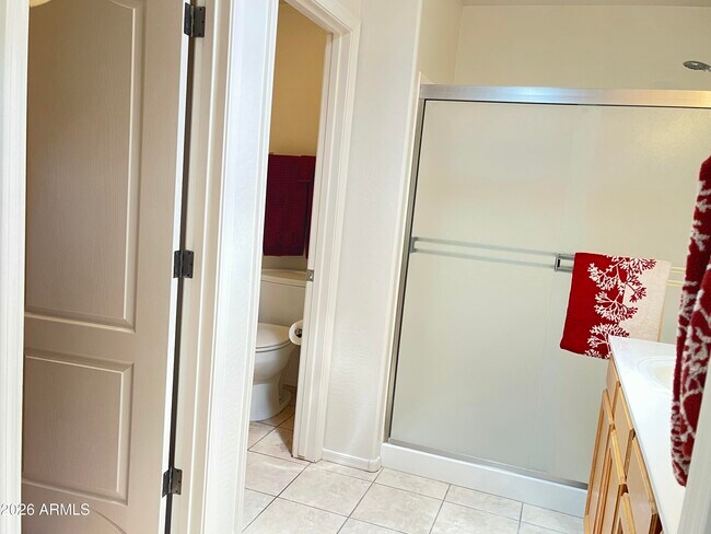 Building Photo - 1120 S 232nd Ave