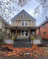 Building Photo - 2018 Corning Ave