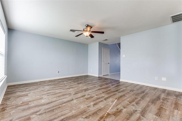Building Photo - 1824 Persimmon Dr
