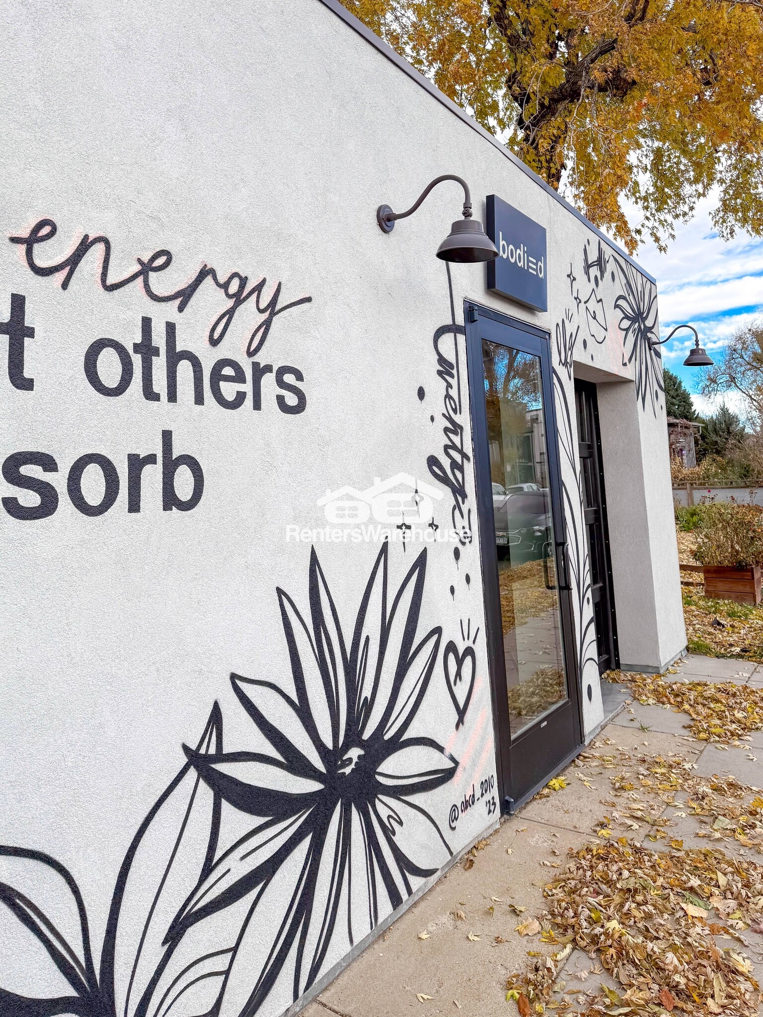 Building Photo - 4413 Umatilla St