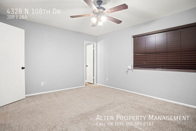 Building Photo - 4328 N 108th Dr