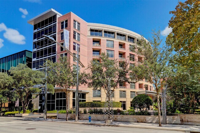 Building Photo - 1901 Post Oak Blvd