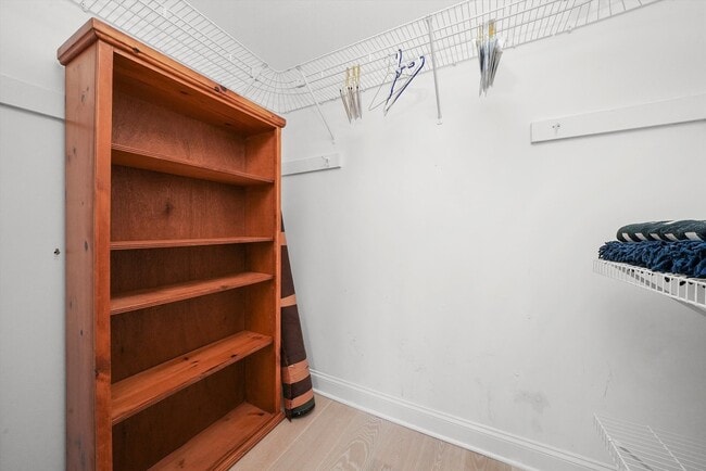 Building Photo - 405 N Wabash Ave