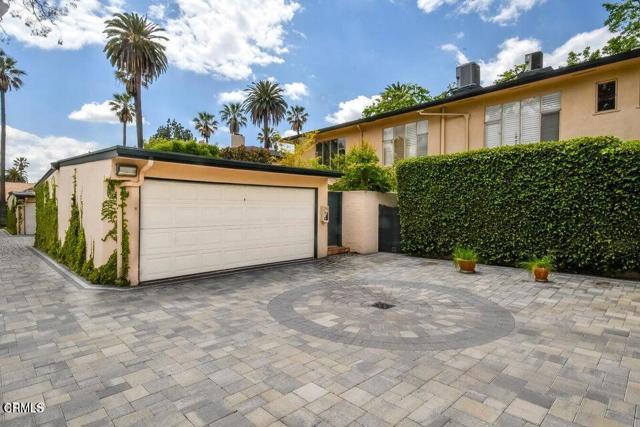 Building Photo - 660 S Orange Grove Blvd