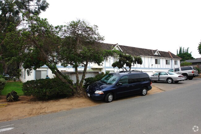 Building Photo - Leucadia Shores Apartments