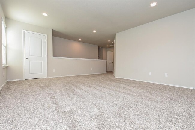 Building Photo - 9205 Inland Leather Ln