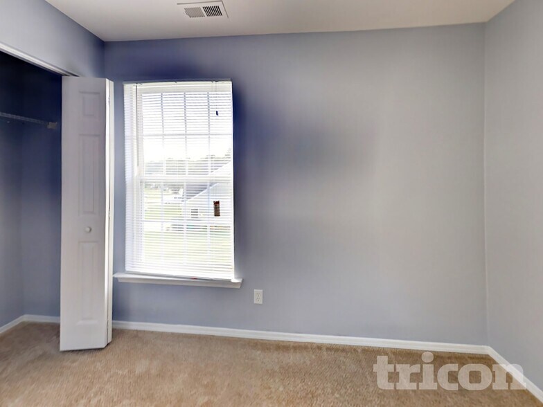 Building Photo - 12435 Shelly Pines Dr