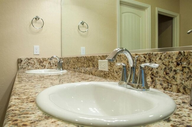 Building Photo - Coming Soon!