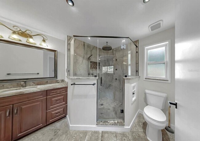 Building Photo - 5435 Drinkard Dr