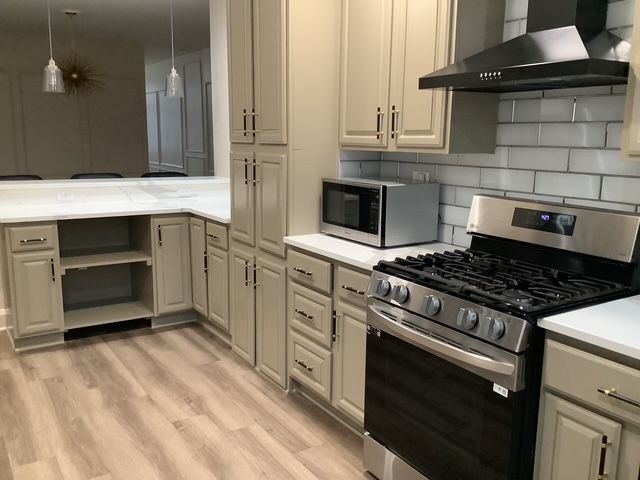 Building Photo - 3027 Shannon Dr