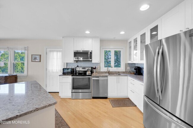 Building Photo - 508 Crescent Pkwy