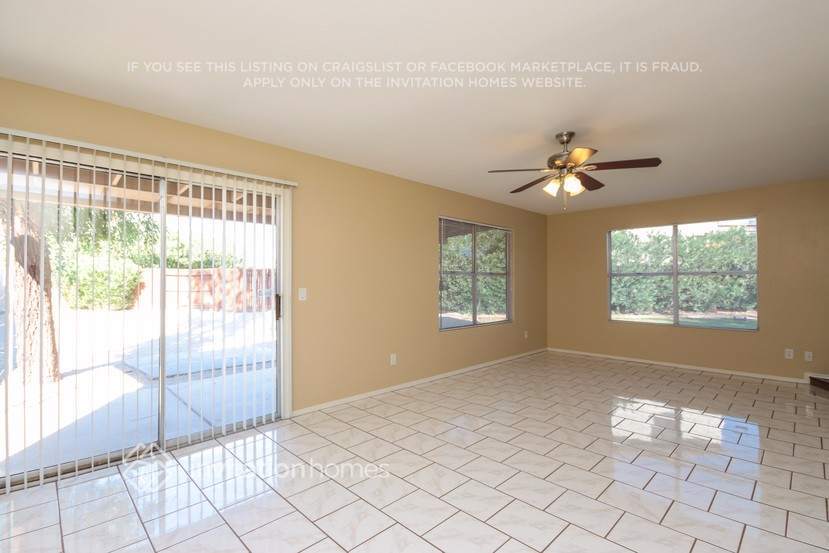 Building Photo - 1014 E Marco Polo Rd