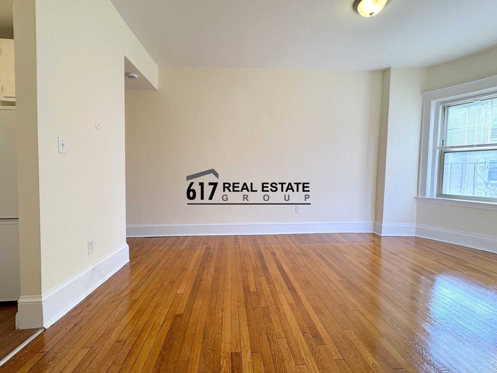 Building Photo - 1315 Commonwealth Ave